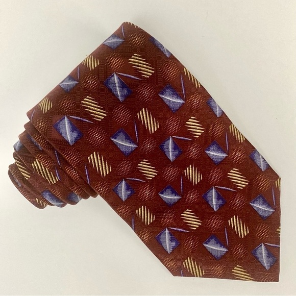 Omaggio By Robert Talbot Geometric Silk Handsewn in Italy Design 21675 4”/ 54.5” - Picture 2 of 9